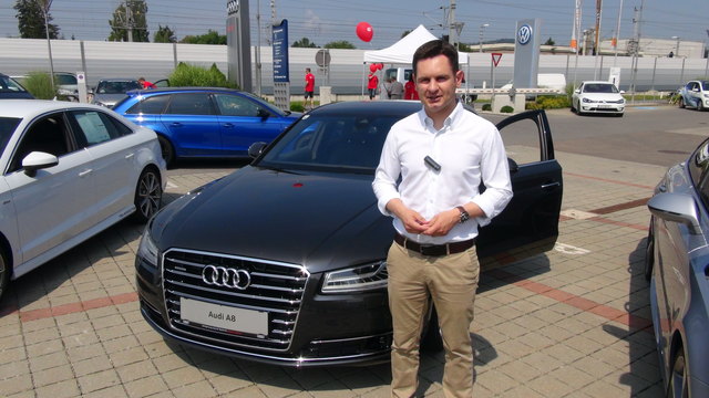 Unter den Gratulanten sah man auch Thomas Otter, Audi Vertriebsleiter Österreich.