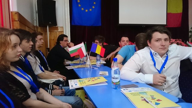 Auf einer internationalen Projektwoche gewannen die Schülerinnen und Schüler der HTL Wels im rumänischen Klausenburg interessante wissenschaftliche Eindrücke und auch neue Freunde.