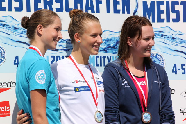 Madita Untersberger bei der Siegerehrung