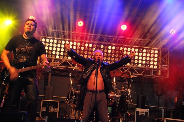 Am 11. Juli wird wieder heftigst gerockt unter der Donaubrücke in Emmersdorf beim "Under the Bridge"-Festival.