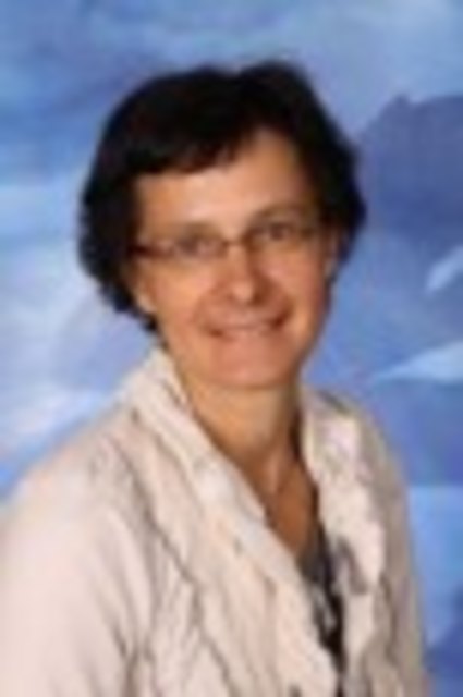 Frau Direktorin Gabriele Hofer (Schi-NMS Feistritz/Drau) fand im Kärntner Fussballverband einen neuen Partner
