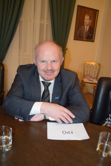 FP-Gemeinderat Erich Stoiber lief mit seinem Antrag, die Gesellschaften auszugliedern, ins offene Messer.