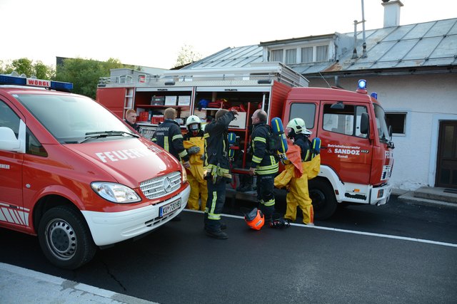 Einsatz für die FF Wörgl und die Werksfeuerwehr der Firma Sandoz. | Foto: ZOOM-Tirol