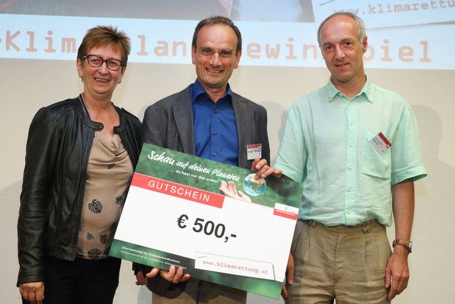 Die Landtagsabgeordnete Ulrike Schwarz, Herbert Pölzlberger und der Klimaschutzbeauftragte Andreas Drack.