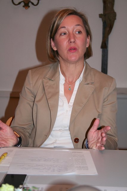 Vize-Bgm. Karin Hochwimmer (ÖVP): "Der Bau war sicher nicht in dieser Form geplant." | Foto: Archiv Christa Nothdurfter
