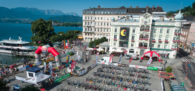Am 26. Juli findet wieder der Gmunden Triathlon am Traunsee statt.