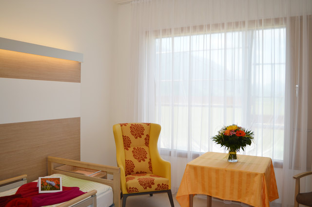 Das erste Musterzimmer konnte von den Besuchern bereits besichtigt werden.