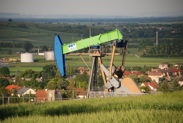 Die Ölpumpen im Raum Zistersdorf sind Kulisse des Spionagefilms, der demnächst auf Weinviertler Schauplätzen gedreht wird.