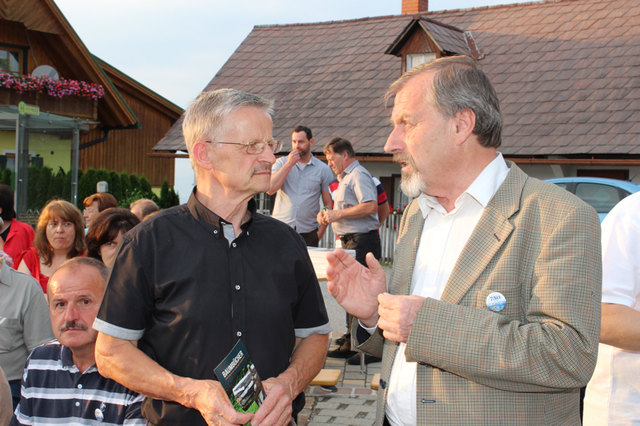 Prof. Ernst Lasnik referierte über die Geschichte von St. Martin am Wöllmißberg.