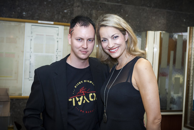 Rapper „Royal“ mit Diana Lueger („Zweitfrau“).