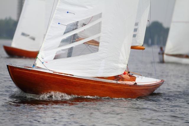 Der Auftakt findet vom 10. bis 12. Juli am Traunsee im Revier des Gastgeberclubs Union Yacht Club Traunsee statt.