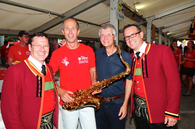 Georg Ostermann – am Samstag noch mit Kochlöffel in der Küche, demnächst mit nagelneuen Saxophon im Musikeinsatz!