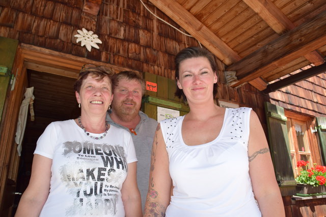Die Familie Isser bewirtschaftet die Hütte seit 14 Jahren