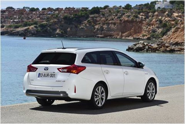 Taxi Des Jahres 15 Hybrid Gewinnt Dreifachsieg Fur Toyota Tulln