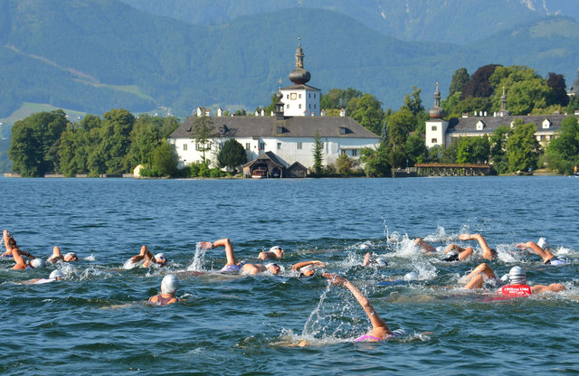 Am 26. Juli findet wieder der Gmunden Triathlon am Traunsee statt. | Foto: Wolfgang Spitzbart