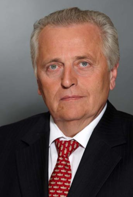 Will pro-mente-Projekt in Kärnten noch einmal prüfen lassen: Sozialminister Rudolf Hundstorfer