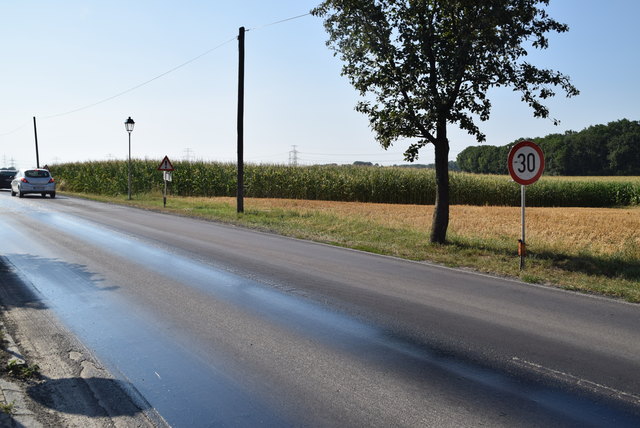 Was im Juni begann, soll nun zu einem Abschluss kommen: Die Asparner Gerade wird saniert.
