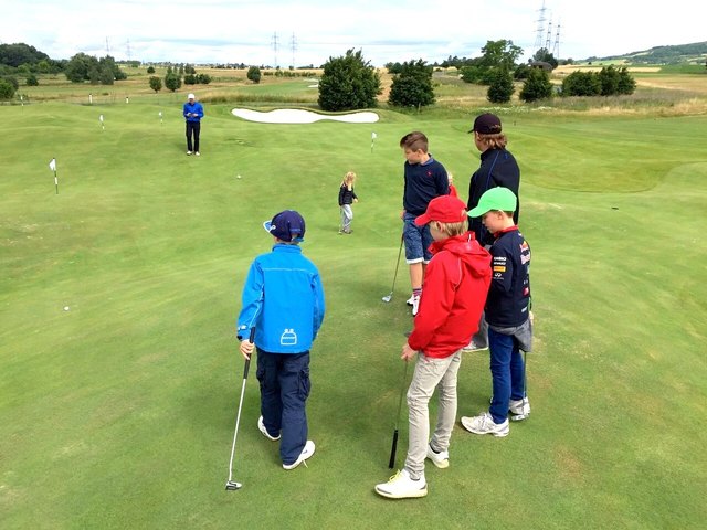 Hügeliger Putting-Spaß erwartet Sie von nun an im Golfclub Spillern. | Foto: privat