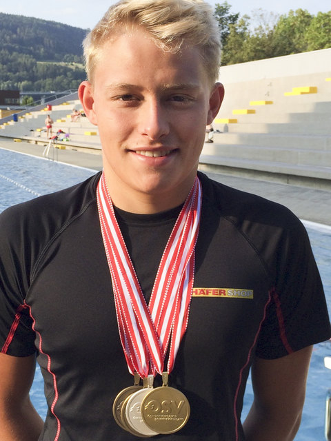 Marco Sonntag vom Schwimmteam Kruder Zirl in Linz bei den Österreichischen Staats- und Juniorenmeisterschaften