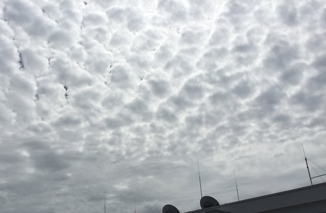 Das Wochenende bringt Wolken und Abkühlung. | Foto: Bianca Jenewein
