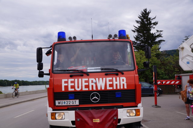 Ausfahreten mit Sirene am Feuerwehrtag