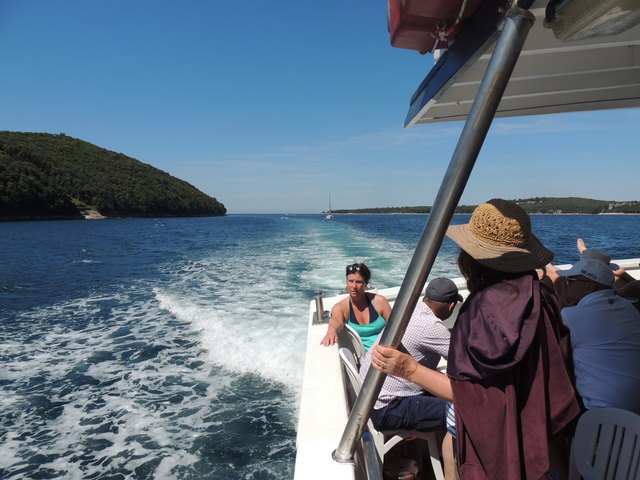 Bootsfahrt -Fahrtwind kühlt