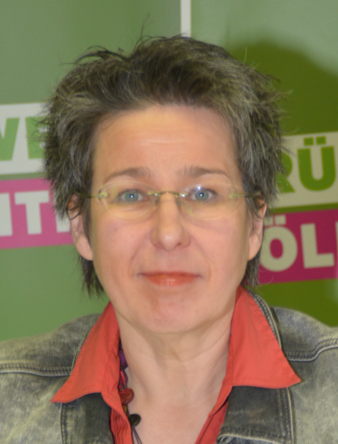 „Flüchtlinge sind keine Kriminellen“, lässt Grünen-Chefin Regina Petrik den FPÖ-Chef ausrichten.