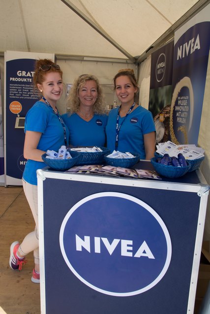 Am Nivea Stand Betreuten die Familien Sophie Schodl, Beatrice Löffler und Theresia Schodl.
