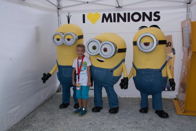 Klausner Andreas bei den Minions der sichtlich Spaß hatte Fotografiert zu werden.