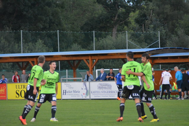 Die Stegersbacher jubelten im ersten Spiel über einen 3:1-Erfolg.