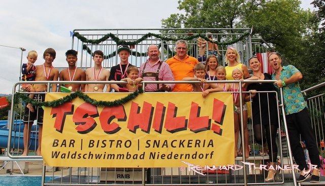 Mit LA Barbara Schwaighofer, Zabine, Alex Zaglmaier, BM Christian Ritzer und Organisator Helmut Astl