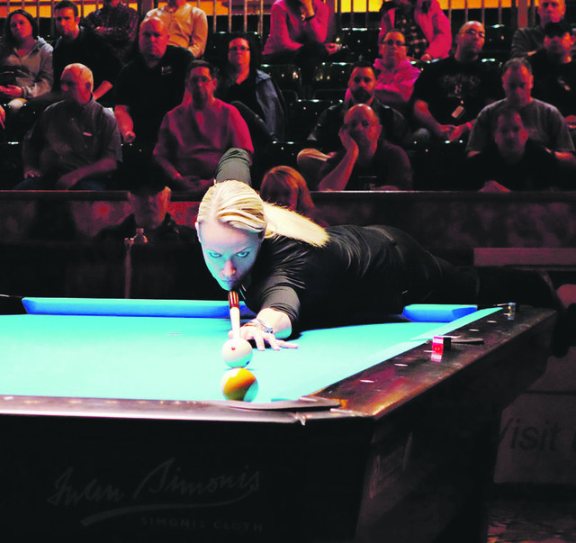 Jasmin Ouschan ist eine der besten Billard-Spielerinnen der Welt. Bei den Billard-Tagen im Atrio Villach von 3. bis 5. September können Besucher sie kennenlernen! | Foto: KK