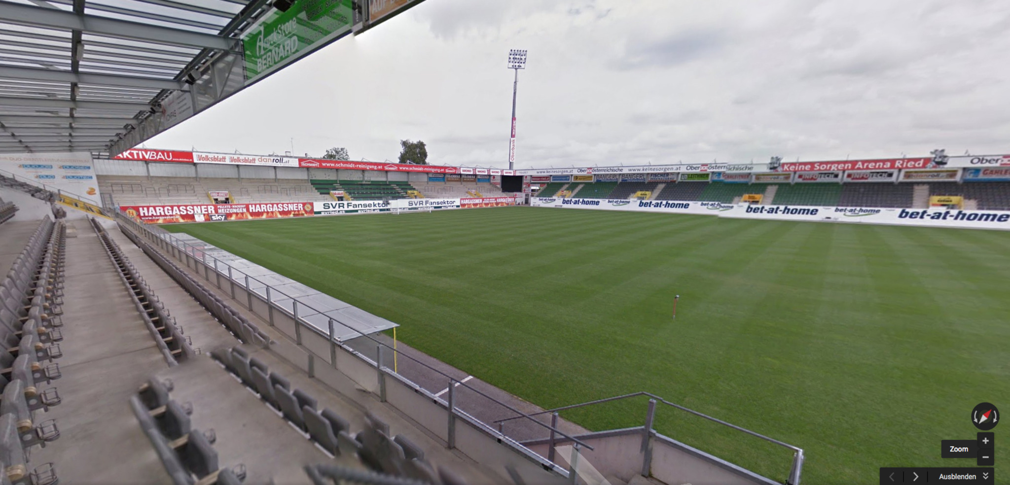 Mit Google Street View in die Keine Arena Ried