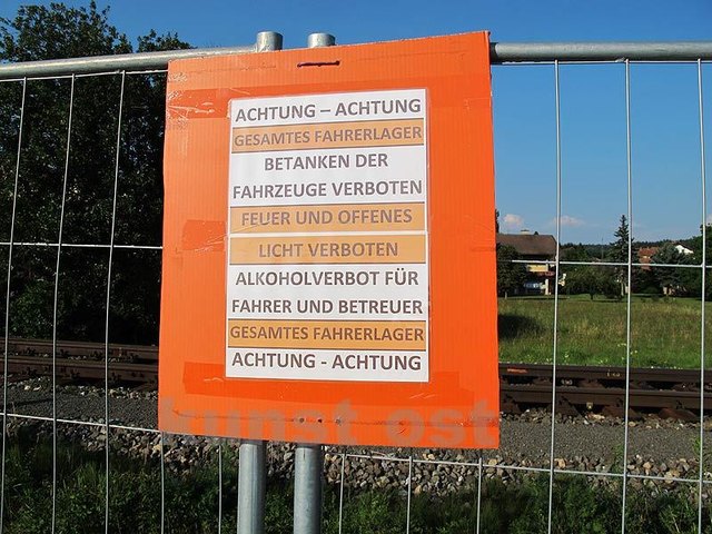 ...plus ein wenig Reglement. (Sicherheit geht vor!)