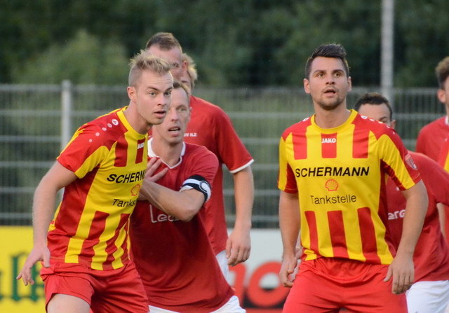 Patrick Weghofer (l.) und seinen Rohrbacher reichte ein starke zweite Halbzeit nicht. | Foto: KK