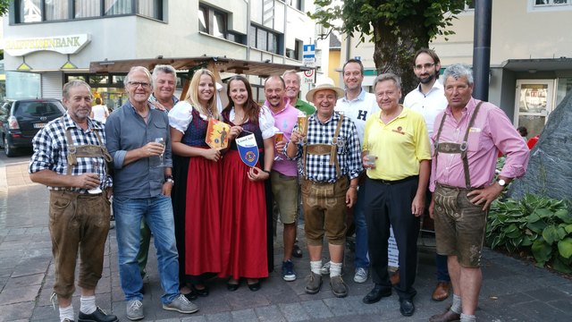 Mnner kennenlernen kefermarkt, Single frau st. valentin. Single studenten in arnoldstein. Single Persnliche partnervermittlung in magdalensberg. Single Mnner kennenlernen kefermarkt - Bregenz singles