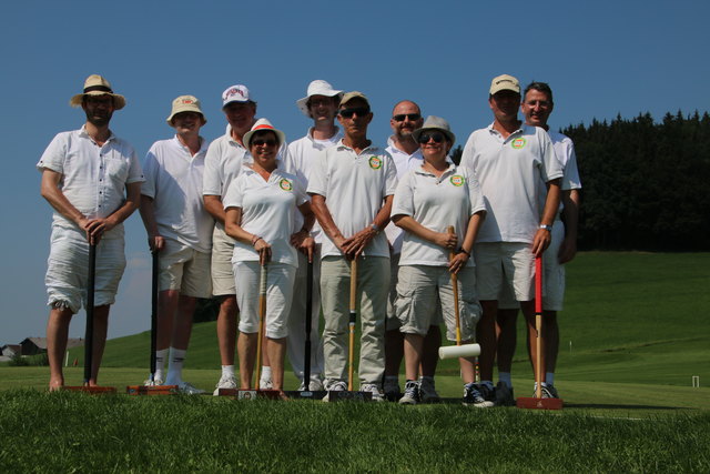 Das Team des Croquetclubs Römergolf beim Turnier gegen Gäste aus Zürich