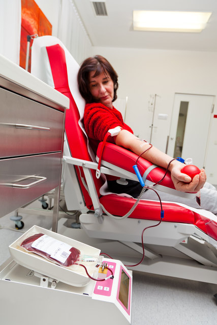 10.500 mal wurde im vergangenen Jahr Blut gespendet. Auf dieses Blut ist das Klinikum dringend angewiesen. | Foto: Gina Sanders/Fotolia