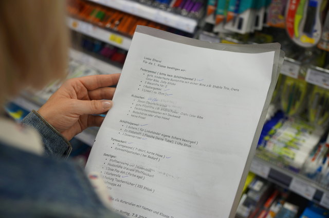 Tafelklassler-Eltern werden zumeist mit einer langen Einkaufsliste konfrontiert.