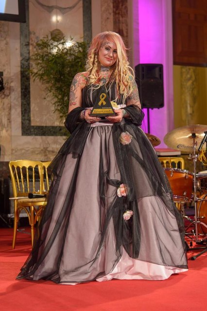 Myriam von M. wurde durch ihre Vorsorge- und Aufklärungskampagne „Fuck Cancer“ bekannt. | Foto: Dancer against Cancer