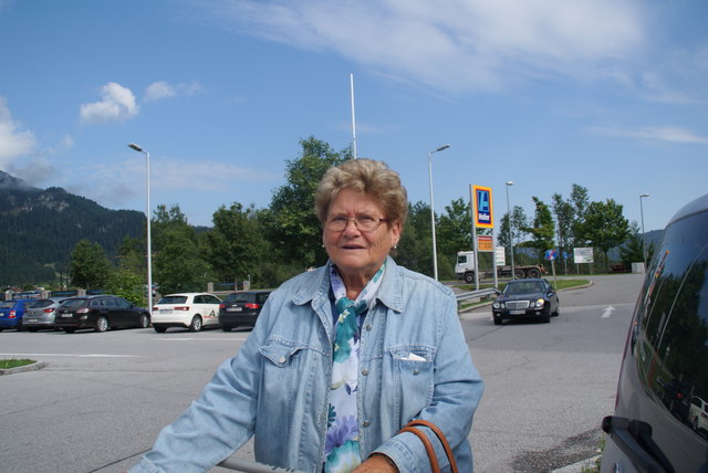 Roswitha Feistenauer, Höfen