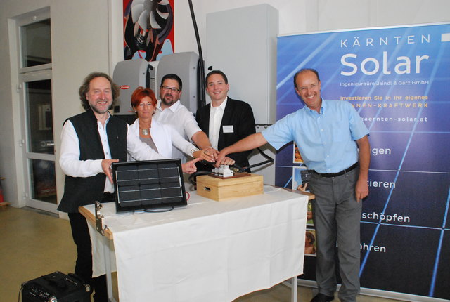 Stefan Merkac, Edith Pichler, Vizebürgermeister Michael Baurecht, Michael Jaindl und Andreas Otmischi legten den Schalter um