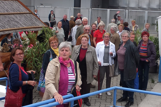 Sie besuchten die Polizeistelle in Kflach, erfuhren viel Wichtiges und lernten dabei auch und konnten an einigen Stationen den Schulalltag kennenlernen. Seite 14 von 16 - Volksschule Maria Lankowitz