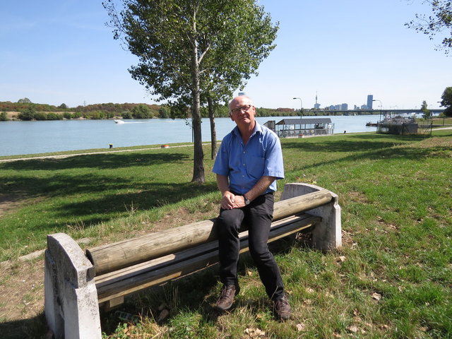Entlang der Donau findet der Politiker Grausam seinen Ausgleich in der Natur, die er sehr gerne mit dem Rad befährt.
