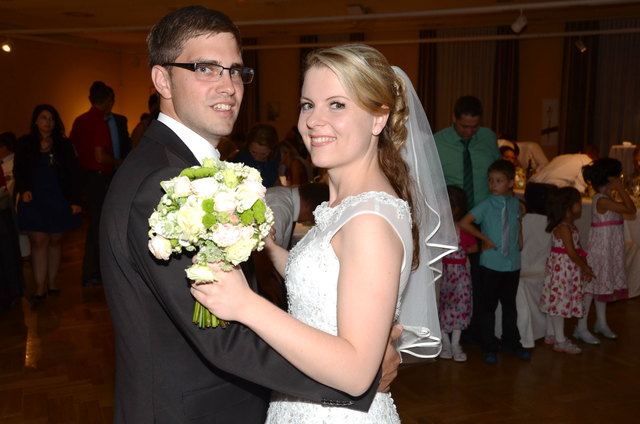 Sandra und Stefan Summerer schlossen in Fernitz den Bund fürs Leben. | Foto: KK