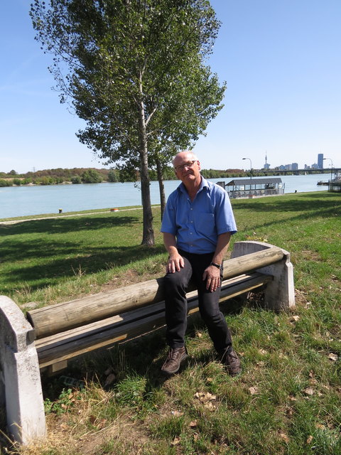 Entlang der Donau findet der Politiker Grausam seinen Ausgleich in der Natur, die er sehr gerne mit dem Rad befährt.