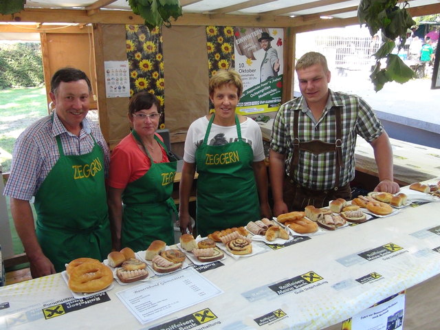 Beim Stand des Bauernbunds Gleinstätten lockten verführerische Mehlspeisen.