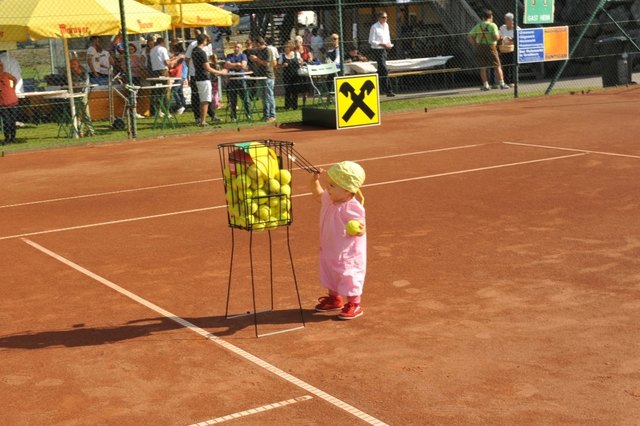 Ein Tennisfest für Groß und Klein verspricht der TC Judendorf-Straßengel am 5. September ab 16 Uhr. | Foto: TC Judendorf-Straßengel