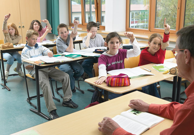 Die Schule geht wieder los: Mit unseren Expertentipps klappt der Übergang. | Foto: MEV Verlag