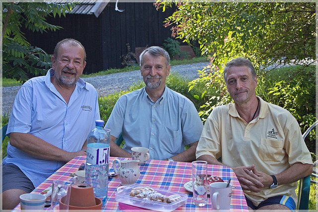 Der Weg nach Italien fuehrte uns dieses Mal zu unseren Regionautenfreunden ins Metnitztal! Es war riesig nett bei Euch... danke Sonja und Kurti, sowie Susanna und Karl (besonders fuer die Spezial-Kirchenfuehrung bei Nacht!)!!